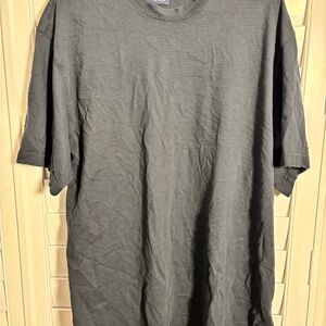 IZOD stripped Men's Gray T-Shirt
